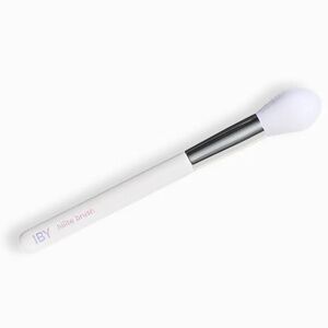 IBY Beauty Hilite Powder Brush - NIP